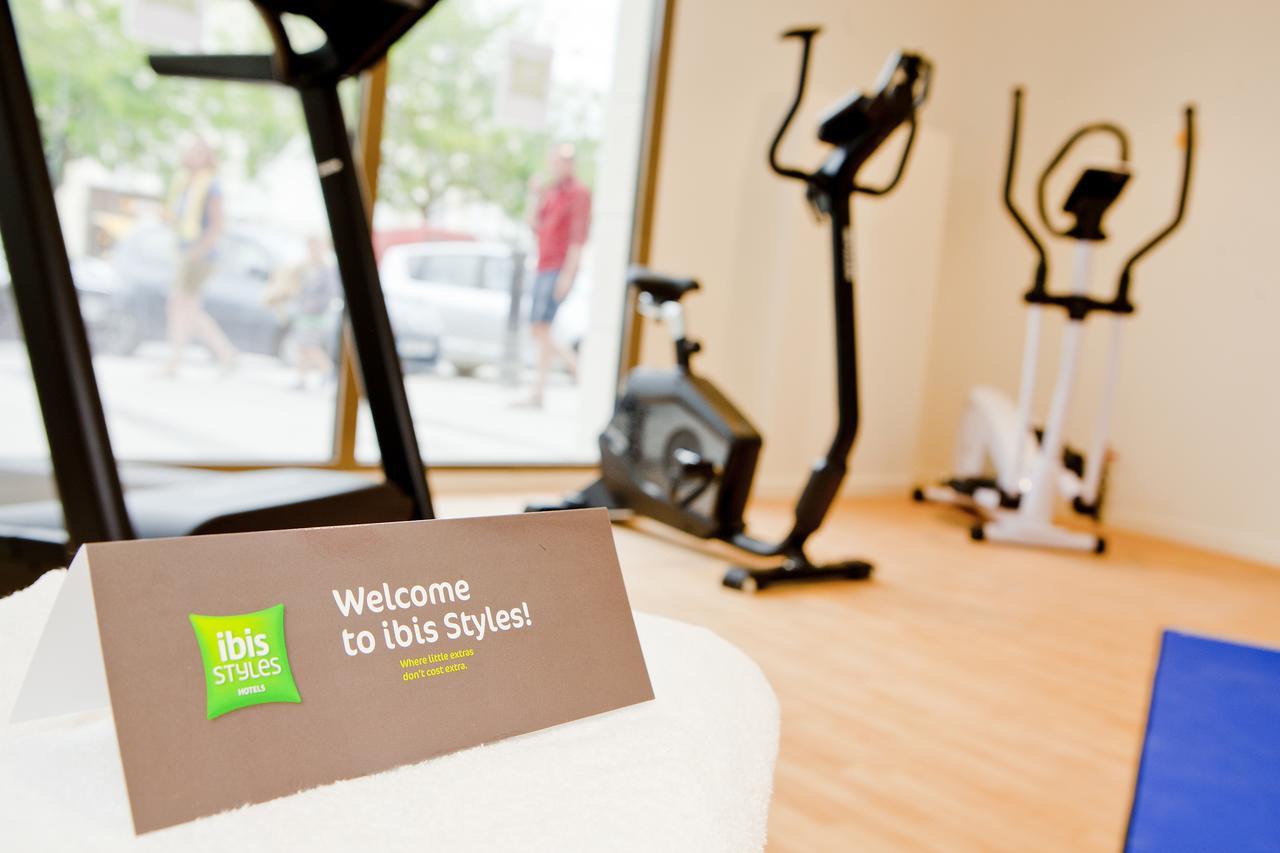Ibis Styles Chalons En Champagne Centre Hotel Ngoại thất bức ảnh