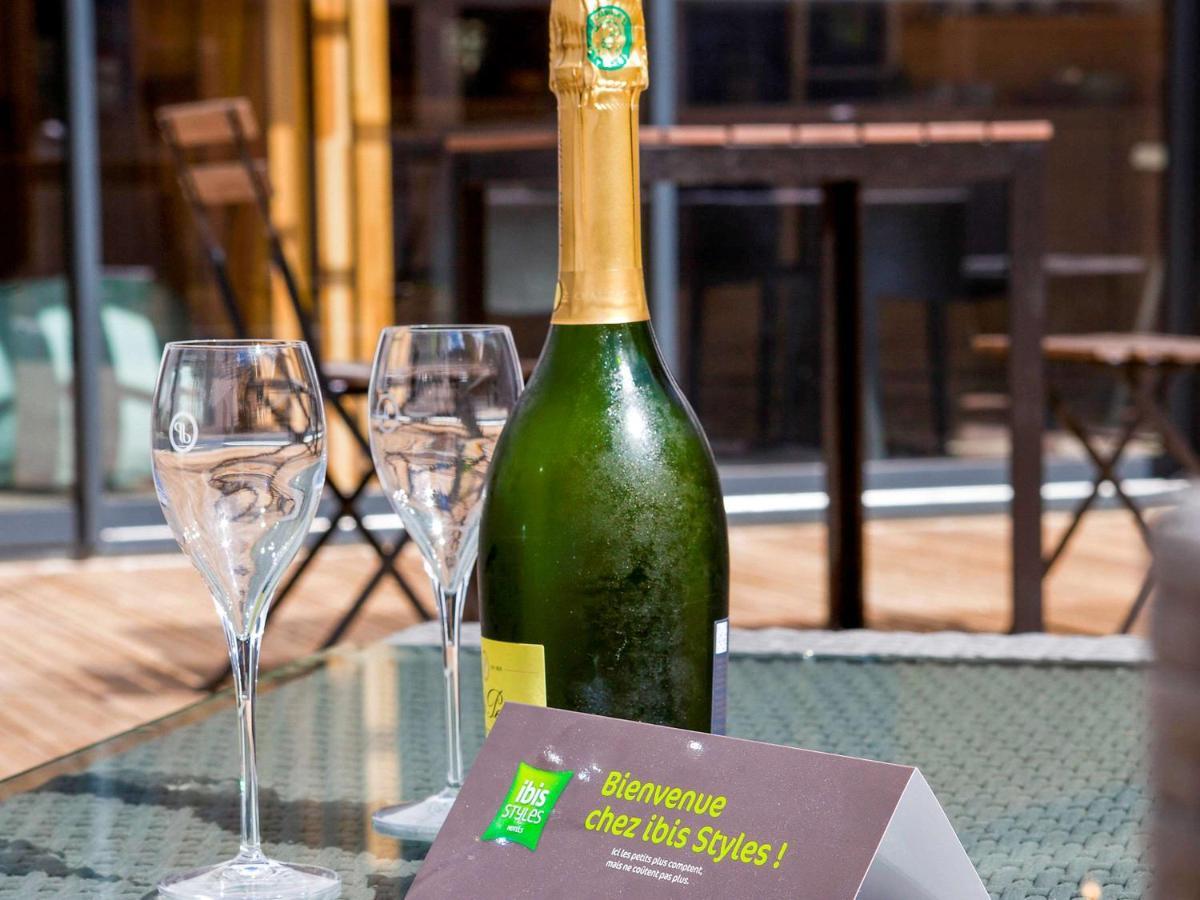 Ibis Styles Chalons En Champagne Centre Hotel Ngoại thất bức ảnh